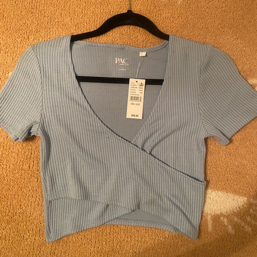 Pacsun blue cropped t shirt